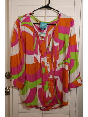 Escapada NWT multi-color tunic top size Large